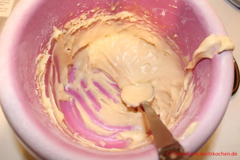 Backmischung Marmor Kuchen von Kathi - 1/3 Teig