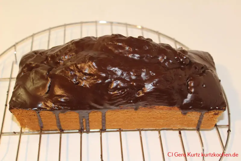 Backmischung Marmor Kuchen von Kathi - Kuchen mit fertigem Schokoladenüberzug