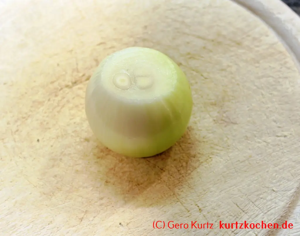 Rezept für Schweinerouladen - entpellte Zwiebel