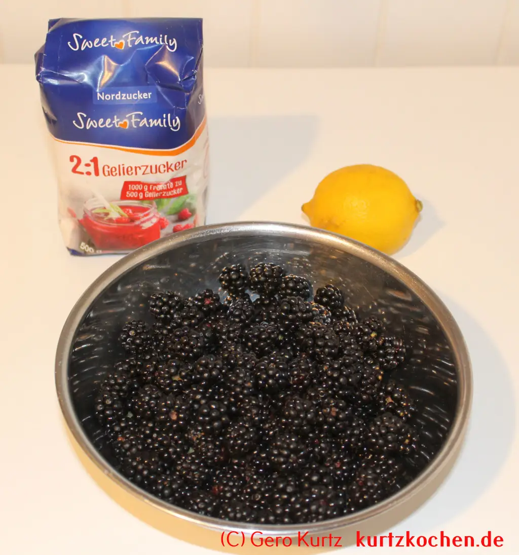 Brombeergelee, Brombeermarmelade - Brombeeren, Zitrone und Gelierzucker