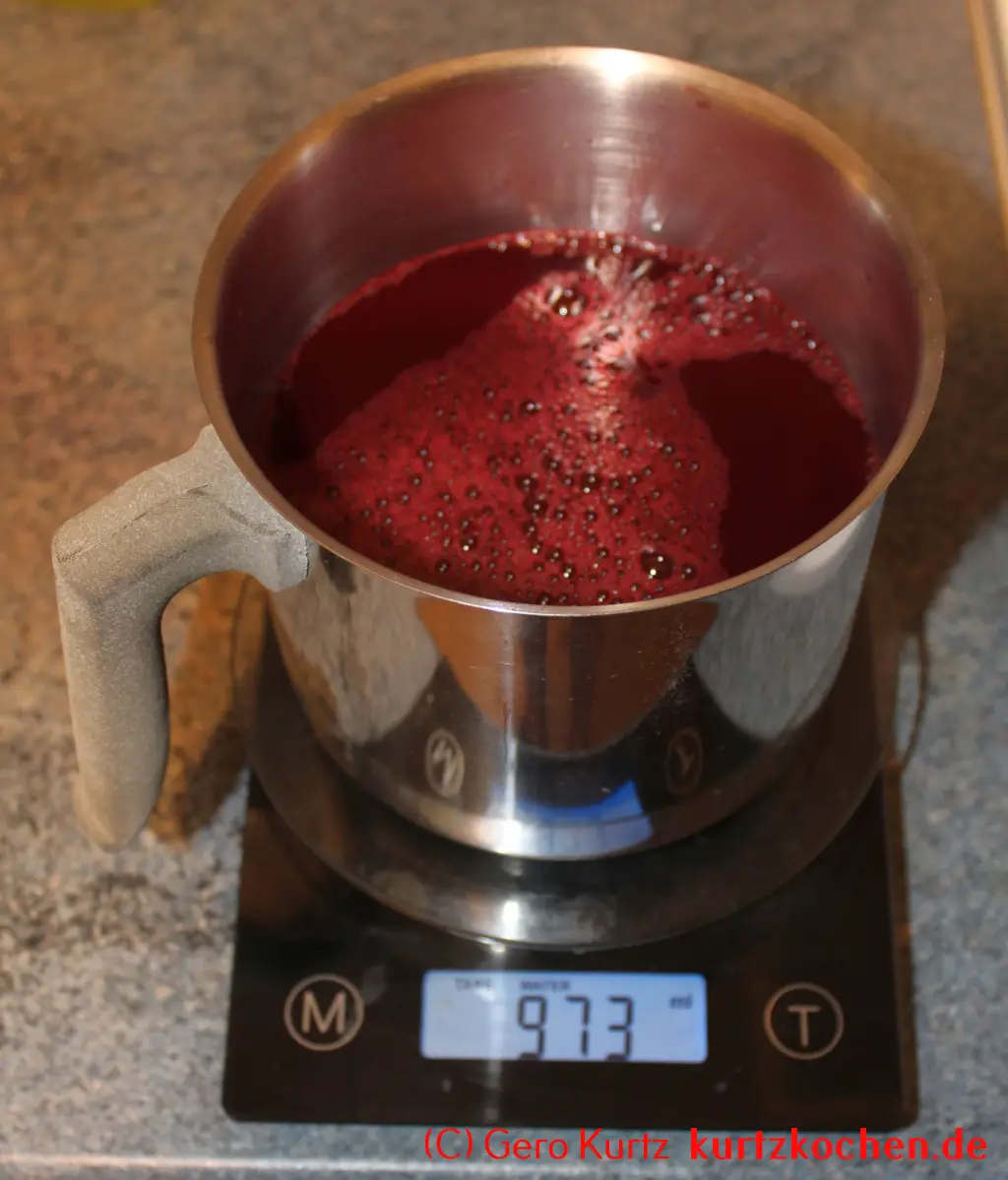 Taybeeren Tayberry Marmelade Gelee - Saft wiegen