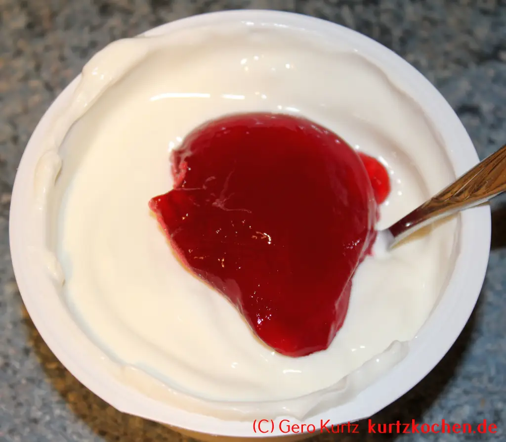 Taybeeren Tayberry Marmelade Gelee - Taybeerengelee in Joghurt