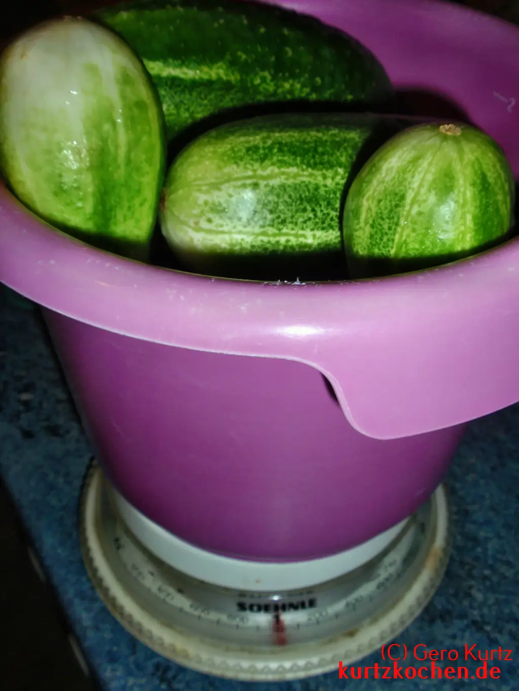 Gurken auf der Waage