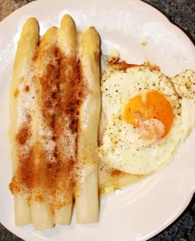 Rezept Spargel mit brauner Butter
