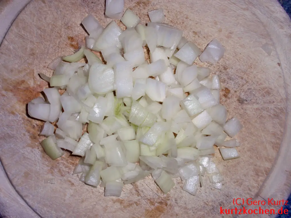 Rezept Rouladen 32 - Zwiebelwürfel