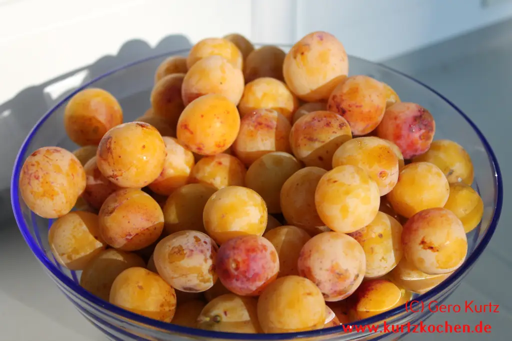 Mirabellenmarmelade Gesammelte Mirabellen