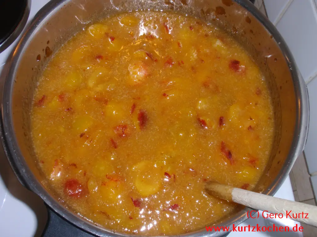 Mirabellenmarmelade 33 aufkochen im Topf