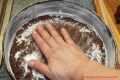 Russischer Zupfkuchen Dr Oetker - Teig in der Springform verteilen