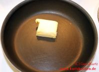 Butter in der Pfanne