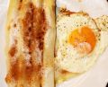 Spargel mit braune Butter und Spiegeleiern