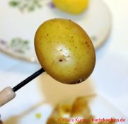 Quark mit Pellkartoffeln - Pellkartoffel auf Pieker