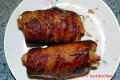 Rezept für Schweinerouladen - zwei fertige schön braune Schweinerouladen