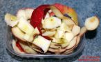 Schalen vom Apfel in einer Schale