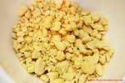 Rhabarberkuchen mit Butterstreuseln - perfekte Butterstreusel