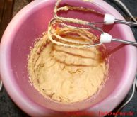 Thüringer Schmandkuchen - Teig mit Rührbesen