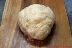 Rezept für schnelle Butterkekse - Teig zur Kugel geformt