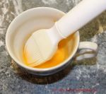 einfache Butterkekse - Eigelb trennen
