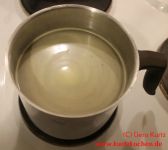 Butterblumenmarmelade Kochtopf mit Sud und Gelierzucker