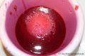 Rezept Johannisbeergelee - reiner Johannisbeersaft in einem Behältnis