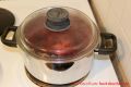 Taybeeren Tayberry Marmelade Gelee - Tayberrysaft im Topf mit Deckel
