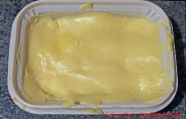 Butter selber machen - selbstgemachte Süßrahmbutter